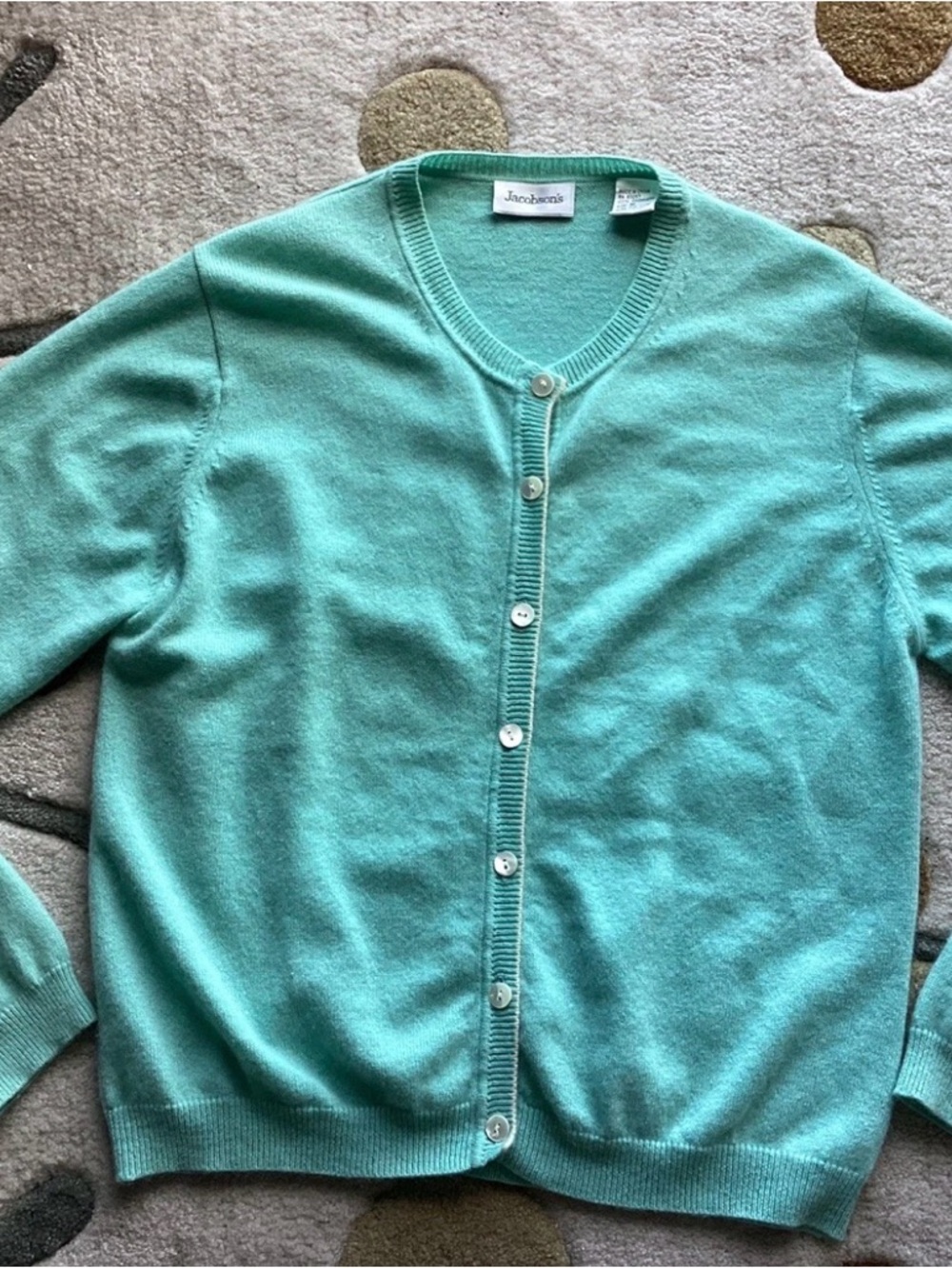 Jacobsons  Cashmere Cardigan Sweater Women’s Sz Med. Pastel Mint Green